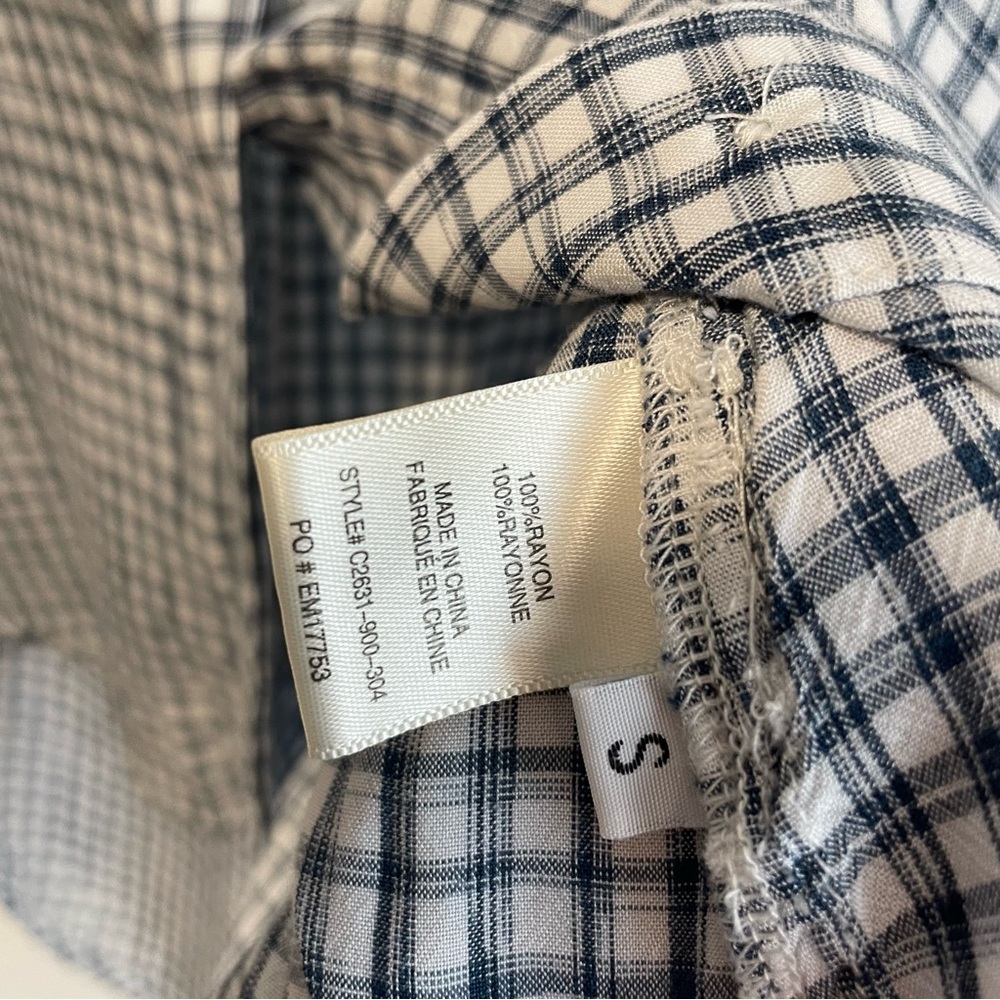 Cloth & Stone Button Down Shirt - Picture 11 of 16